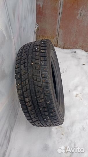 Dunlop Grandtrek Ice 02 275/65 R17