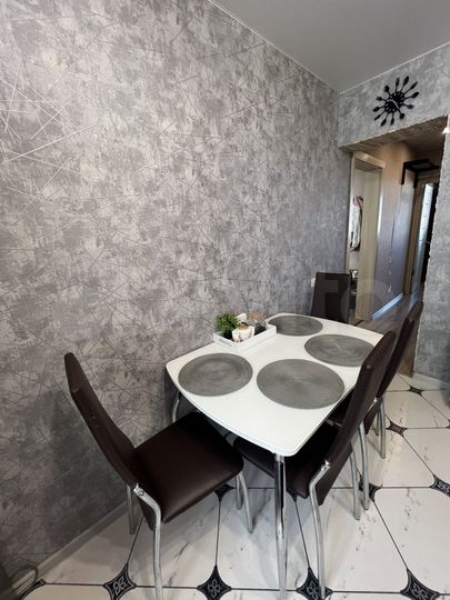 2-к. квартира, 62 м², 5/17 эт.