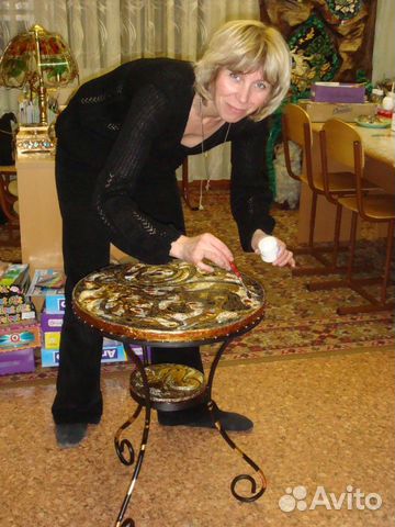 Художник, администратор в художественную)