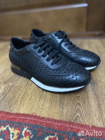 Кроссовки мужские