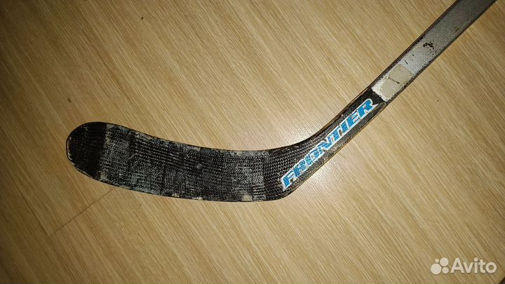 Клюшка хоккейная правый хват взрослая