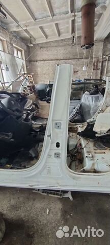 Стойка средняя левая с порогом Citroen C3 Picasso