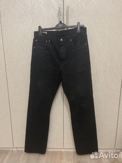 Джинсы черные Levis 501