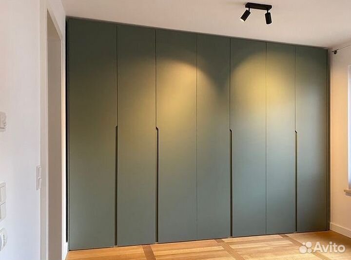 Шкаф распашной E 288