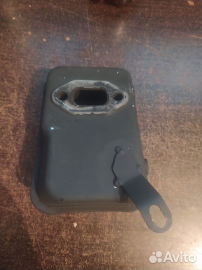 Глушитель для бензокосы