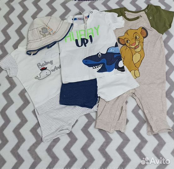 Вещи пакетом на мальчика от 6 до 9 месяцев