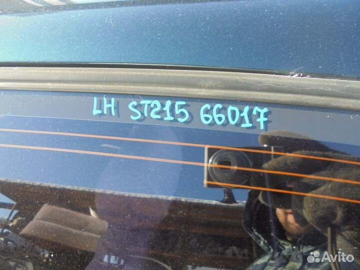 Стекло собачника левое Toyota Caldina ST195 3S-GE