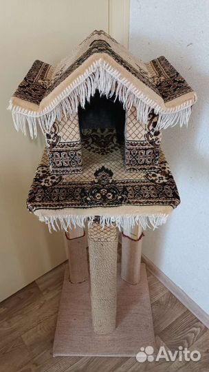 Домик с когтеточкой бу