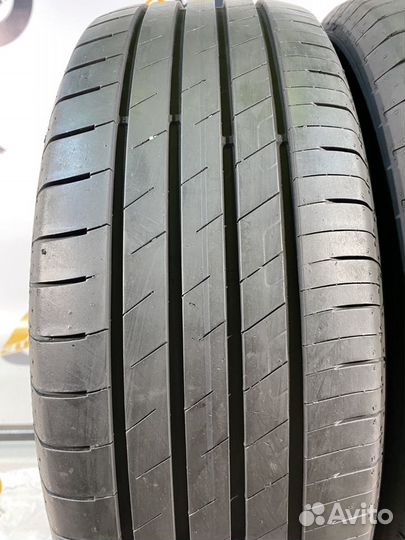 Goodyear EfficientGrip Performance 215/55 R18 98T