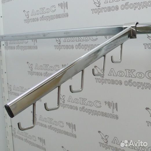 Кронштейн наклонный на овальную трубу с крючками