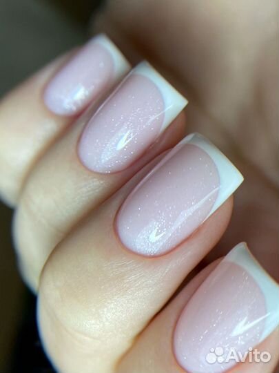 Маникюр педикюр