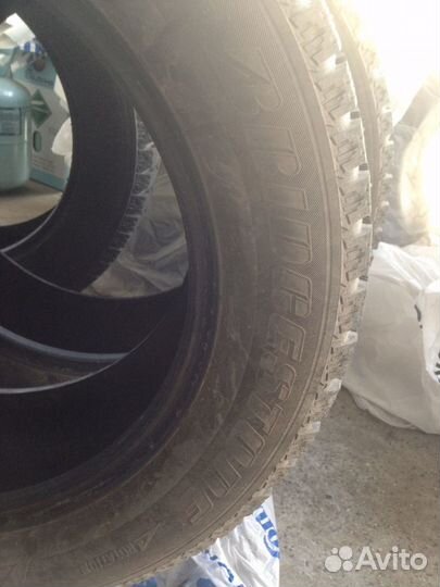 Bridgestone Ice Cruiser 7000 225/60 R17