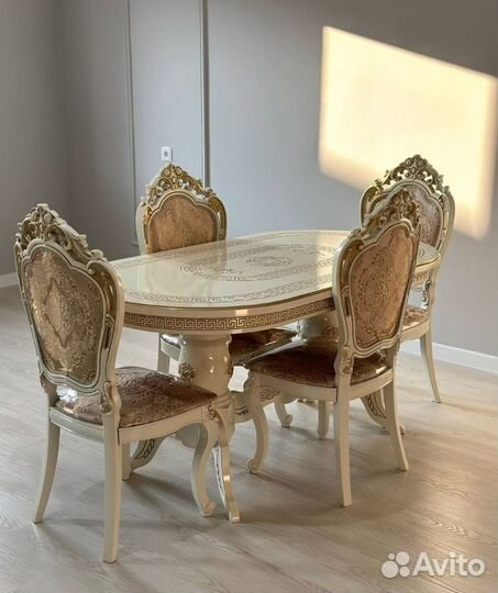 Столы и стулья новые