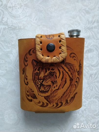 Фляжка в кожаном чехле (нерж.) 0,5л новая
