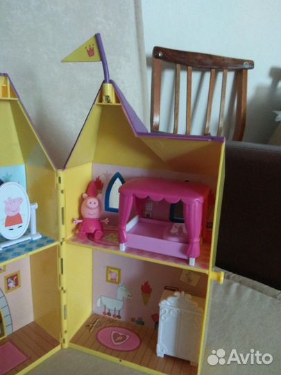 Домик-замок свинки Пеппы