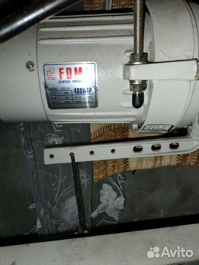 Швейная машинка