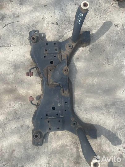 Подрамник передний 1734687