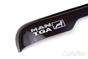 Дефлектор MAN TGA (большой угол) Черный с вырезом