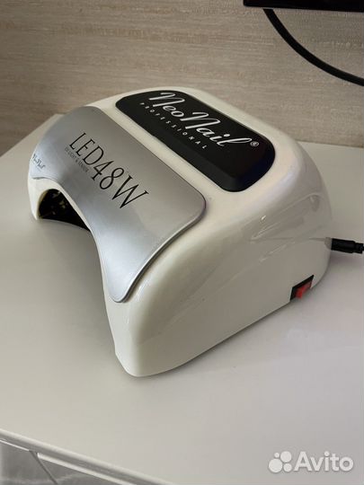 Лампа для ногтей neonail