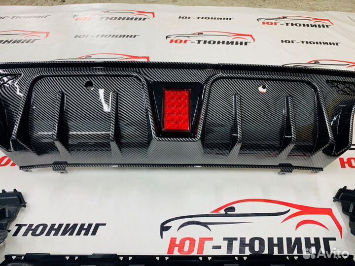 Диффузор Brabus под карбон на Mercedes С w205