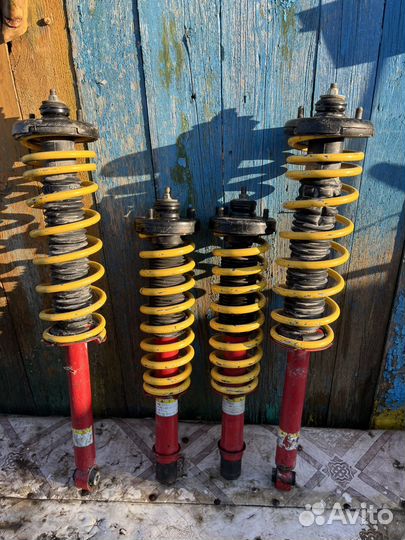 Стойки на accord/torneo