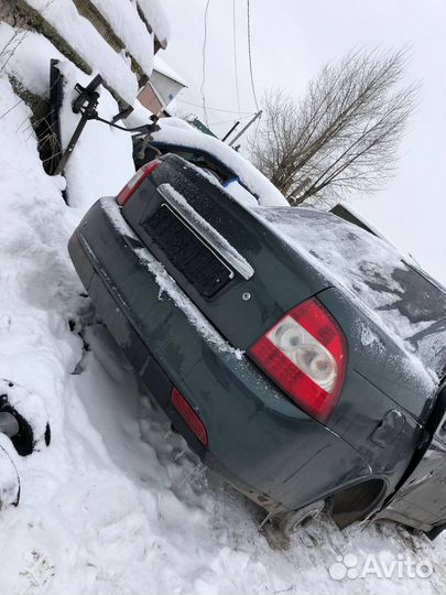 LADA priora седан в разбор