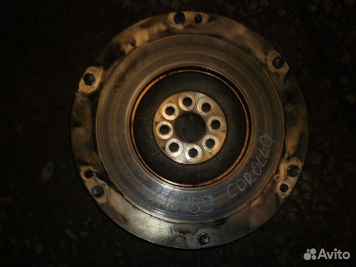 Маховик двигателя