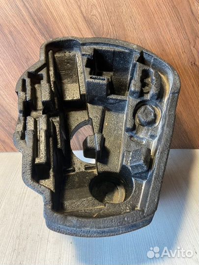 Ящик под инстумент Skoda Octavia