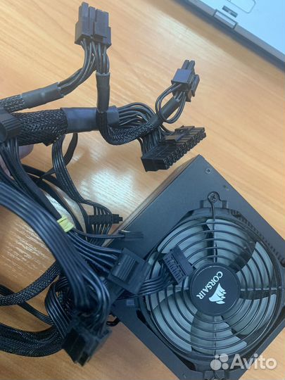 Блок питания corsair TX-750 gold 80 plus