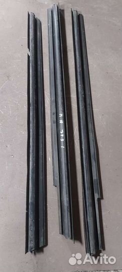 Уплотнитель стекла на Cadillac CTS