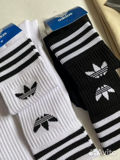 Комплект носков Adidas (белые/черные)