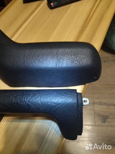 Вставки в Ручки для карт нового образца audi 80