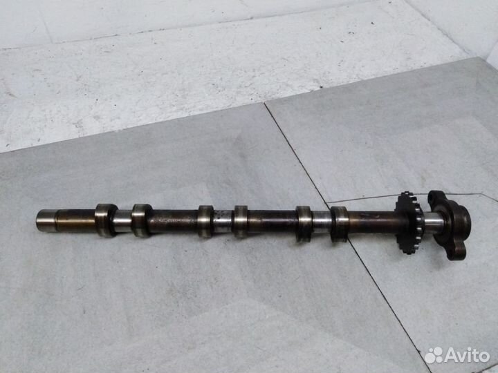 Распредвал впускной