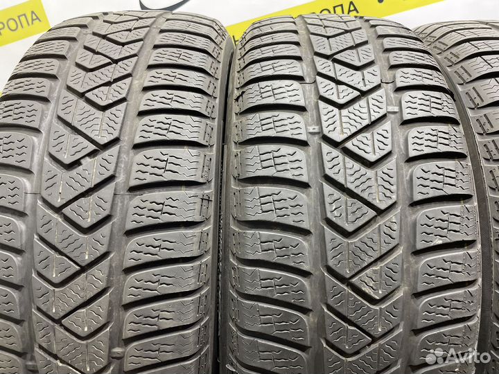 Pirelli Winter Sottozero 3 215/60 R16 100R