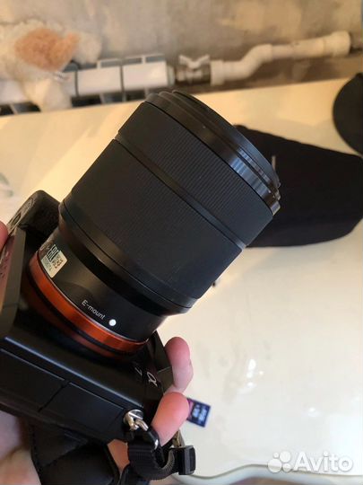 Объектив sony fe 3.5-5.6/28-70 oss