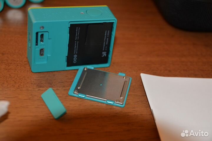 Экшн камера xiaomi Yi Action