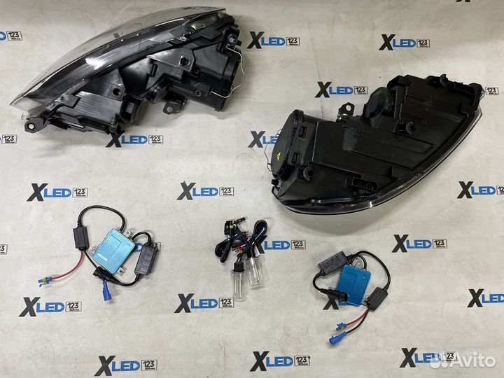 Комплект фар в сборе Volkswagen Golf 6 ксенон