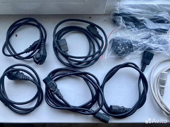 Сетевой кабель