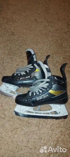 Хоккейные коньки bauer