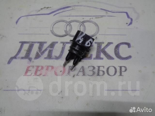 Датчик уровня в бачок омывателя Audi A6 (C6 4F) 2