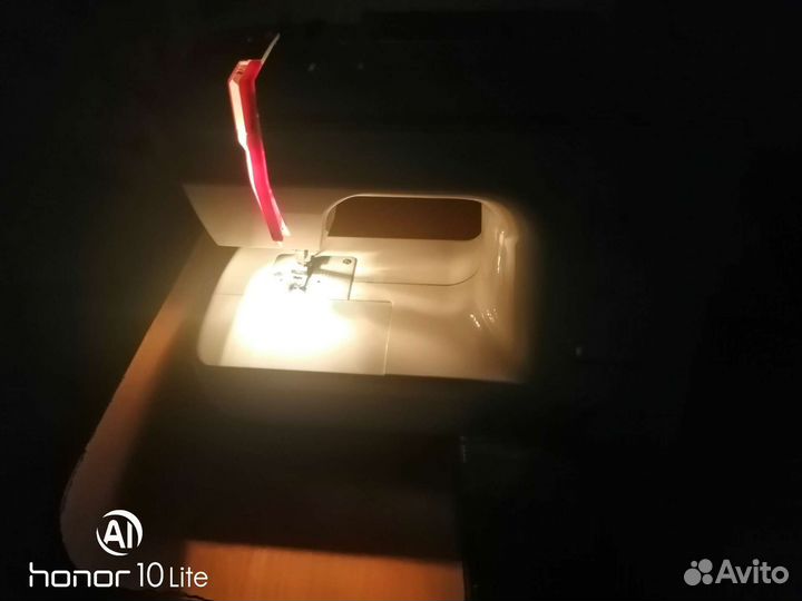 Швейная машина astralux 540