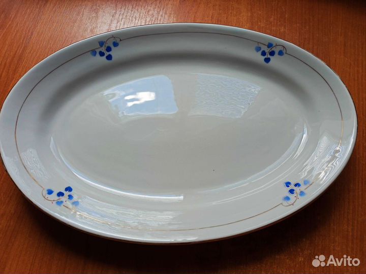 Блюдо большое овальное Дулево
