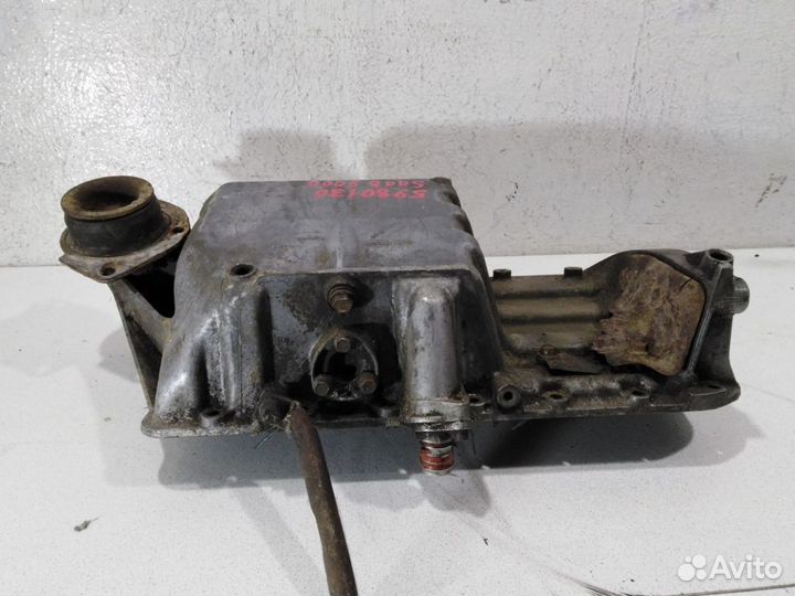 Поддон двигателя Сааб 9000