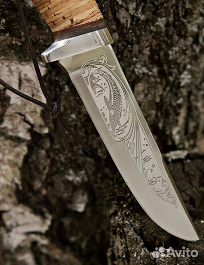 Нож для охоты и рыбалки с гравировкой 
