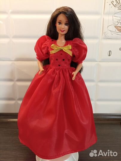 Лот бальных платьев для Барби