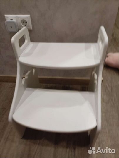 Лесенка ступенька подставка табурет стульчик