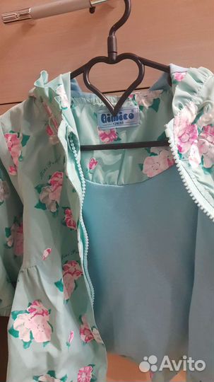 Ветровка для девочки