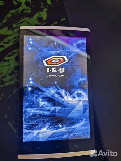 Планшет iRU M718G 7