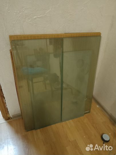 Стекло от шкафов