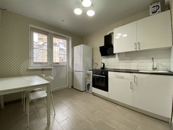 1-к. квартира, 33 м², 8/9 эт.